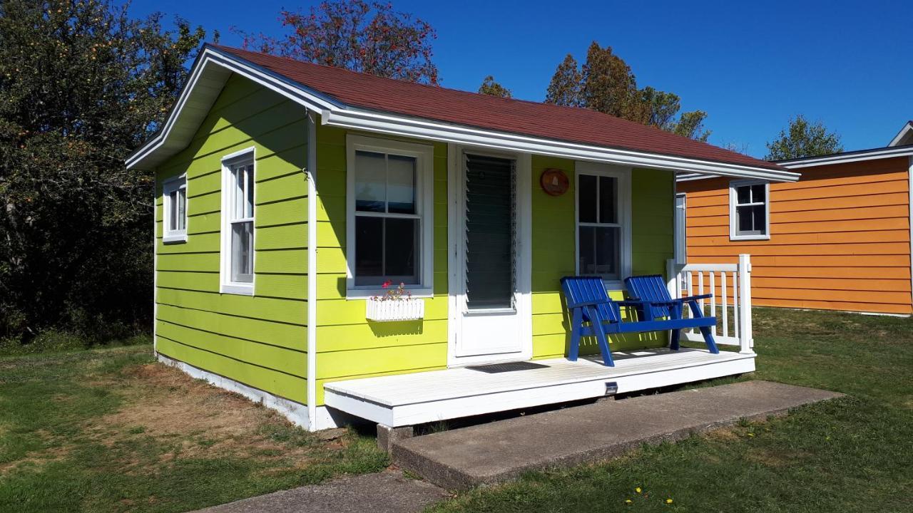 Atlantic View Motel Lunenburg Eksteriør bilde
